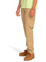 Pantalon-Hombre-Howland-Classic-Chino-Beige-Element